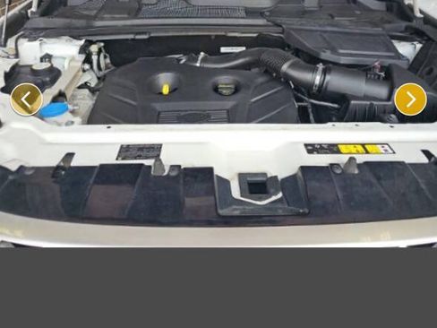 Used 2017 Land Rover Discovery Sport HSE Luxury AWD/4WD image 23