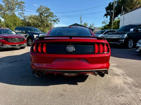 Used 2017 Ford Mustang GT Premium w/ Equipment Group 401A RWD image 4