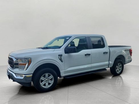 Certified 2022 Ford F150 XLT w/ Trailer Tow Package AWD/4WD image 3