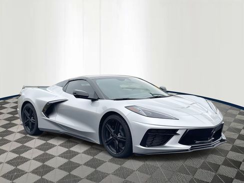 Used 2026 Chevrolet Corvette Stingray Convertible w/ 1LT image 3