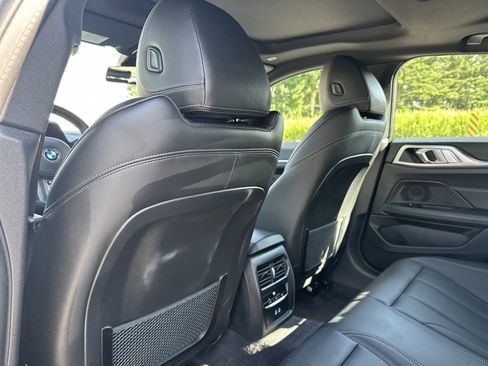 Used 2022 BMW M440i xDrive Gran Coupe w/ Premium Package image 25