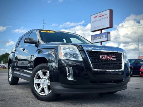 Used 2013 GMC Terrain SLE AWD/4WD image 1