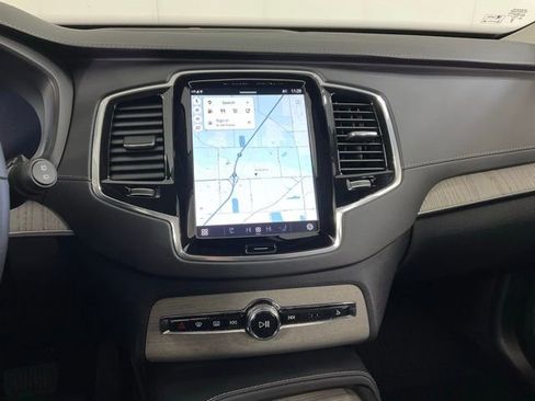 Used 2025 Volvo XC90 B6 Ultra w/ Protection Package image 16