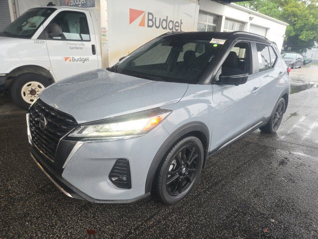 Used 2021 Nissan Kicks SR FWD image 1