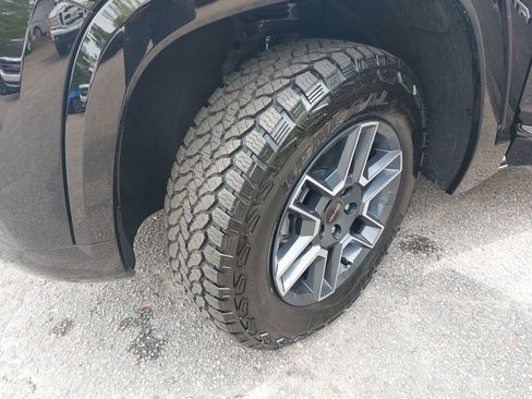 New 2026 GMC Terrain AT4 w/ Technology Package II AWD/4WD image 31