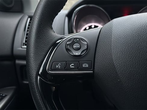 Used 2025 Mitsubishi Outlander Sport SE image 24