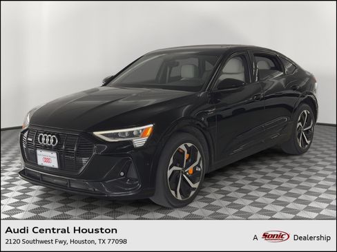 Used 2023 Audi e-tron Premium Plus w/ Premium Plus Package AWD/4WD image 1