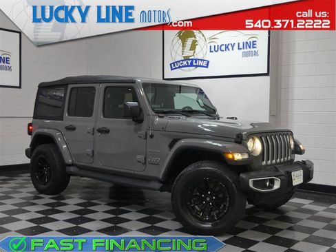 Used 2018 Jeep Wrangler Unlimited Sahara image 1