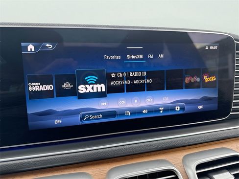 Certified 2025 Mercedes-Benz GLE 350 4MATIC image 16