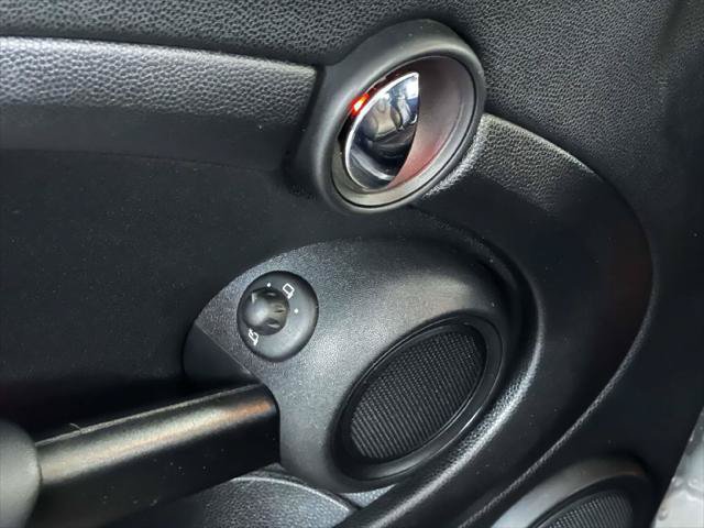 Used 2014 MINI Cooper Coupe FWD image 12