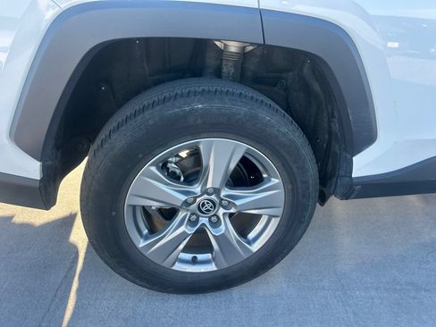Used 2025 Toyota RAV4 XLE FWD image 2