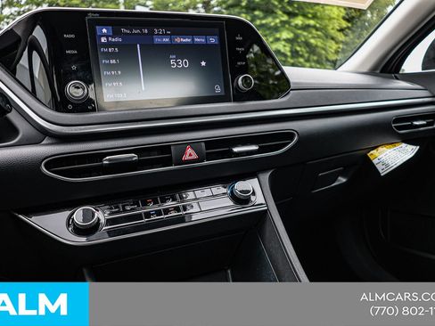 Used 2023 Hyundai Sonata SE w/ Preferred Accessory Package FWD image 30