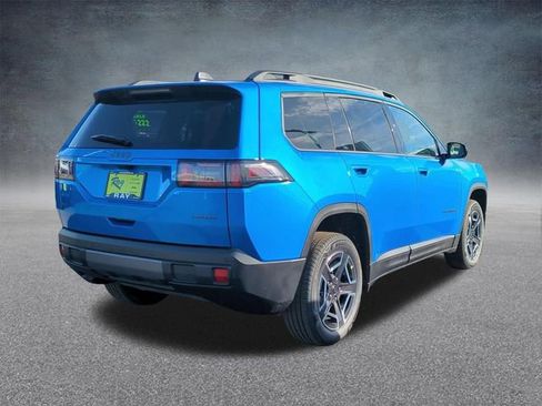 New 2026 Jeep Cherokee Laredo image 4