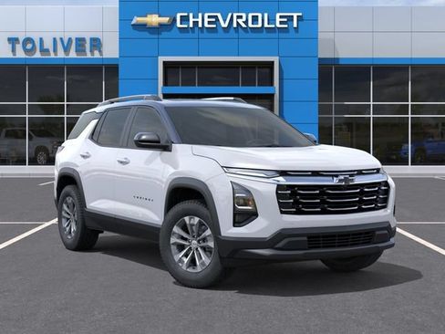 New 2026 Chevrolet Equinox LT w/ Convenience Package II FWD image 8