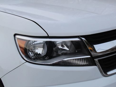 Used 2018 Chevrolet Colorado W/T image 28