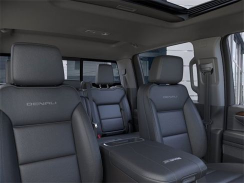 New 2026 GMC Sierra 3500 Denali w/ Denali Reserve Package image 24