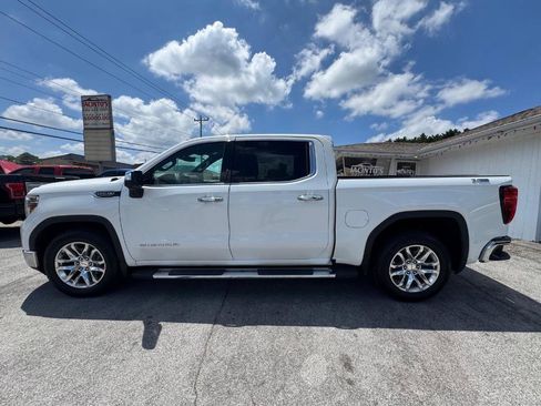 Used 2021 GMC Sierra 1500 SLT w/ SLT Premium Plus Package AWD/4WD image 5