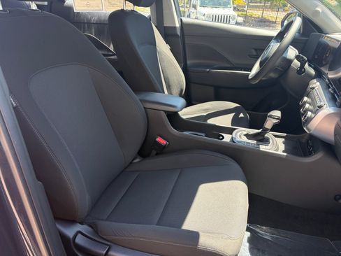 Used 2024 Hyundai Kona SE AWD/4WD image 30