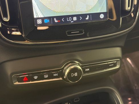 Used 2023 Volvo XC40 Recharge Plus AWD/4WD image 20