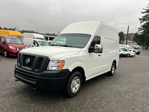 Used 2018 Nissan NV 2500 SV w/ Navigation Package image 1