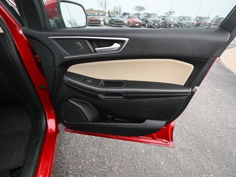 Certified 2024 Ford Edge SEL w/ Convenience Package image 27