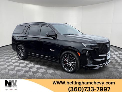 Used 2024 Cadillac Escalade V w/ LPO, ONYX Package image 1