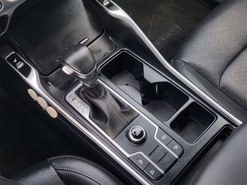 Certified 2022 Kia Sorento S image 18