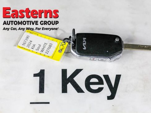 Used 2024 Kia Soul LX w/ Option Group 015 image 34