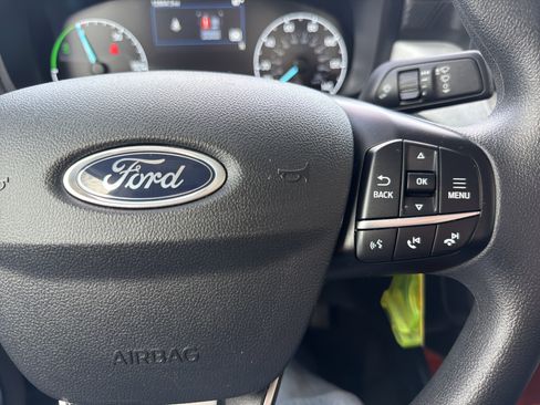 Used 2024 Ford Maverick XLT image 16