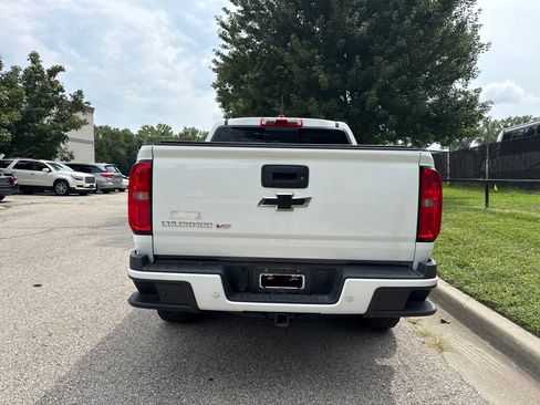 Used 2020 Chevrolet Colorado Z71 AWD/4WD image 6