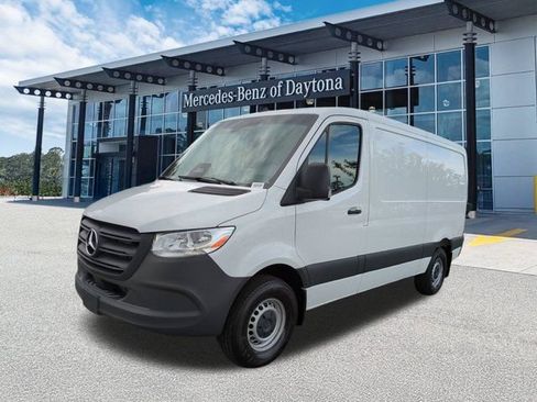 Used 2026 Mercedes-Benz Sprinter 2500 image 8