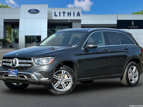 Used 2022 Mercedes-Benz GLC 300 image 1