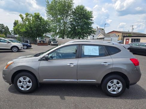 Used 2015 Nissan Rogue S w/ Convenience Package FWD image 9