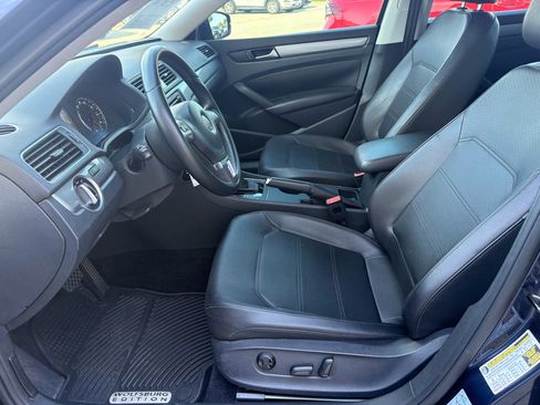 Used 2014 Volkswagen Passat 1.8T Wolfsburg Edition image 12