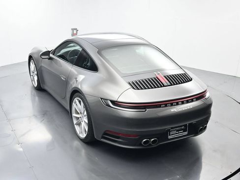 Certified 2020 Porsche 911 Carrera 4S AWD/4WD image 36