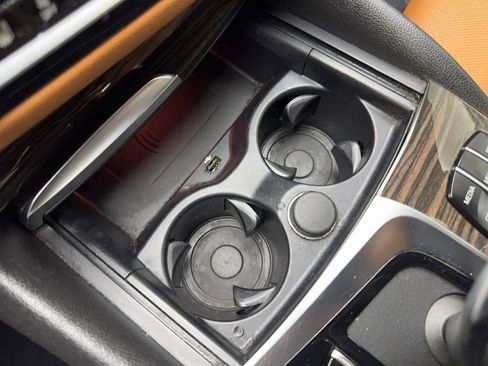 Used 2022 BMW 530i xDrive w/ Convenience Package image 68