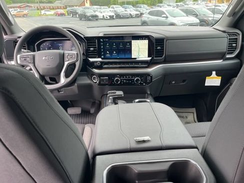 New 2026 Chevrolet Silverado 1500 RST AWD/4WD image 14