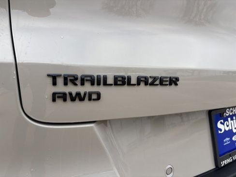New 2026 Chevrolet TrailBlazer RS w/ Convenience Package image 11