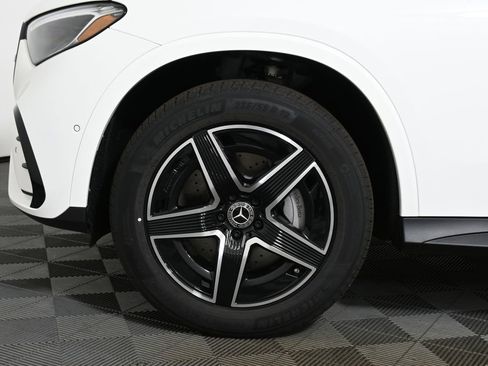 New 2026 Mercedes-Benz GLC 300 4MATIC image 11