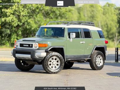 Used 2011 Toyota FJ Cruiser 4WD w/ Convenience Pkg