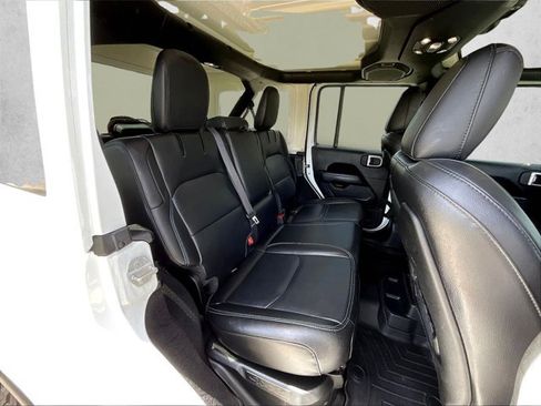 Used 2021 Jeep Wrangler Unlimited Rubicon 4xe AWD/4WD image 28