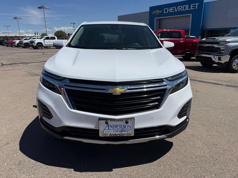 Certified 2024 Chevrolet Equinox LT AWD/4WD image 2