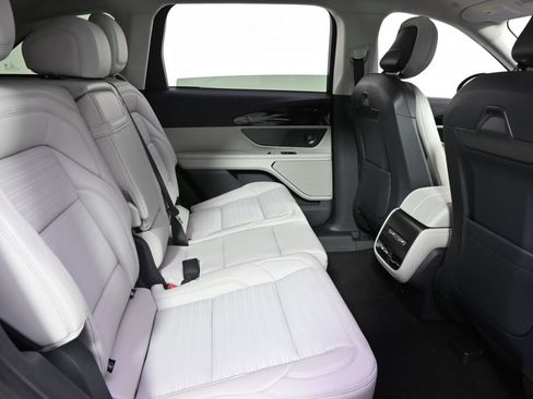 New 2026 Lincoln Nautilus Reserve AWD/4WD image 18