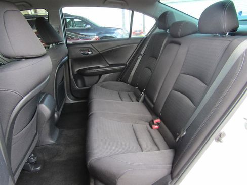 Used 2014 Honda Accord Sport image 9