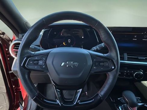 Certified 2024 Chevrolet Trax RS w/ Driver Confidence Package image 10