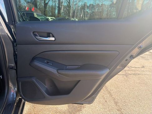 Used 2022 Nissan Altima 2.5 SV image 27