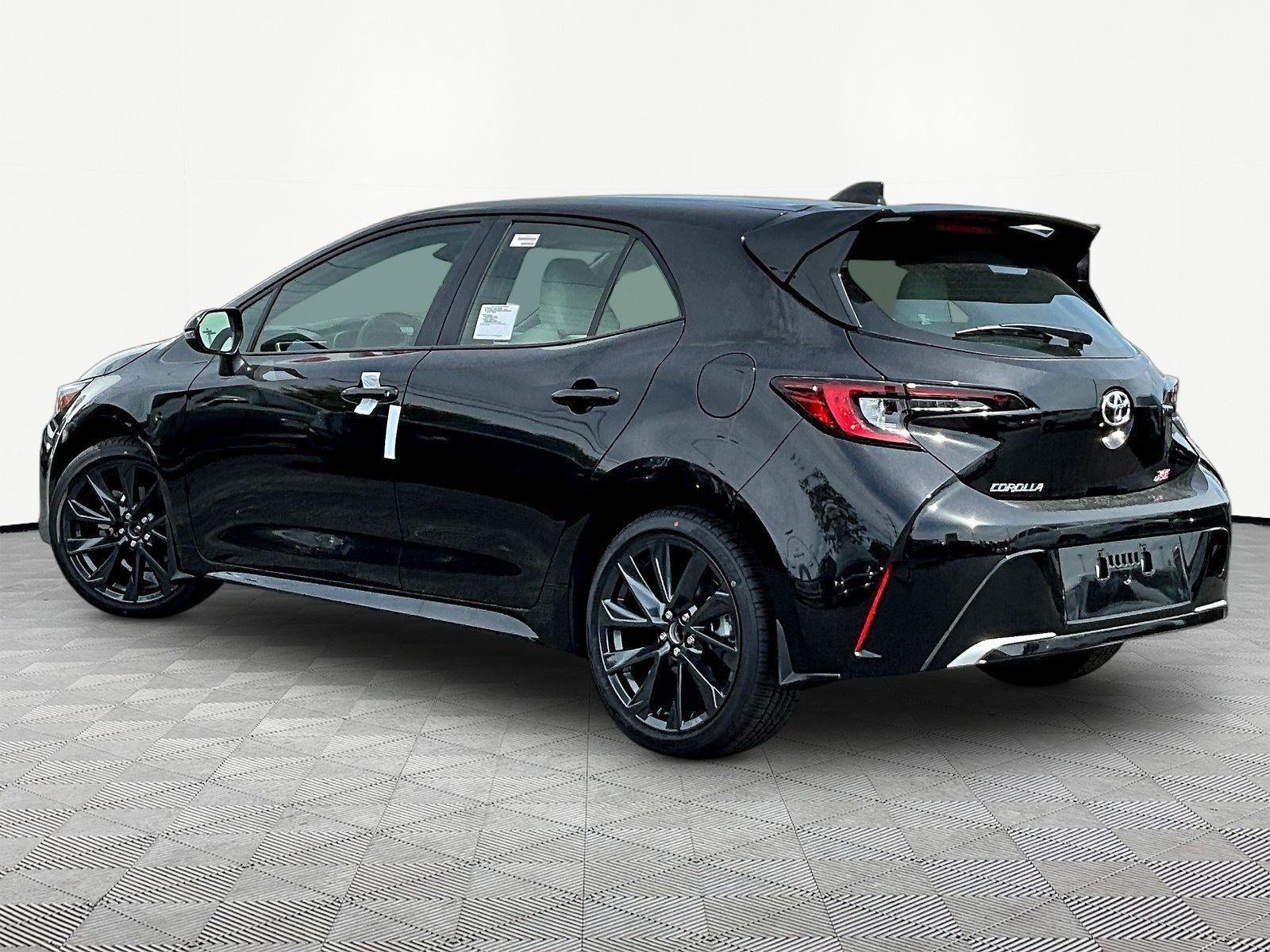 New 2027 Toyota Corolla XSE FWD image 4