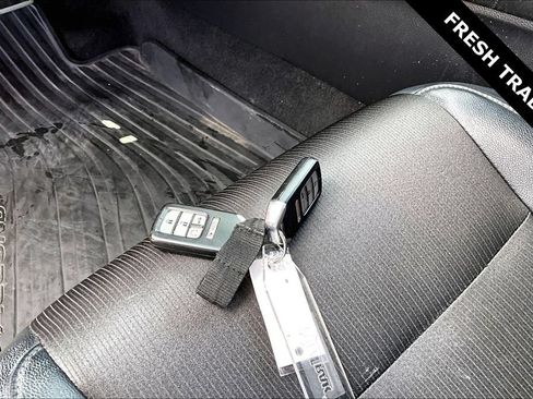Used 2018 Honda Accord Sport image 34
