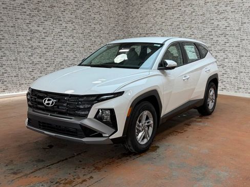 New 2026 Hyundai Tucson SE FWD image 3