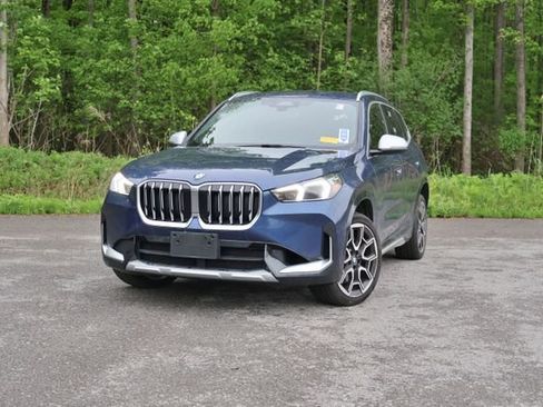 Used 2023 BMW X1 xDrive28i w/ Convenience Package AWD/4WD image 1